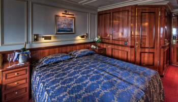 1548638032.4129_c560_Star Clippers Royal Clipper Accommodation Deluxe Suite 2.jpg